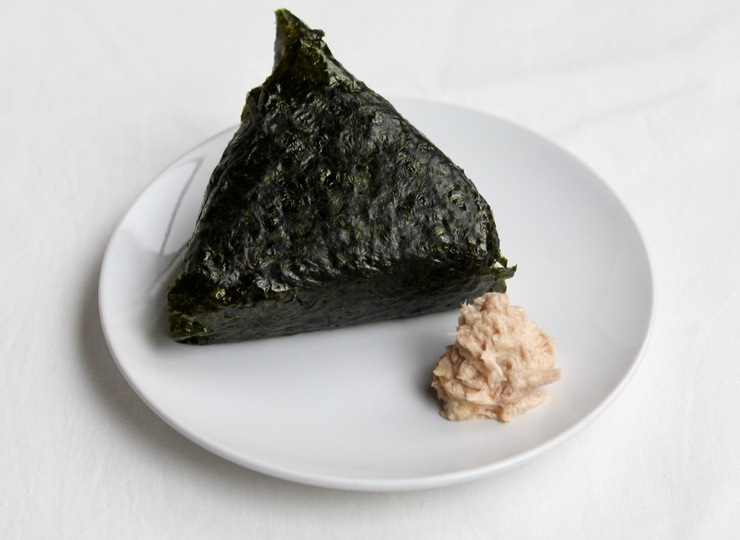 ツナマヨネーズおにぎり