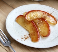 簡単 フライパンで焼きリンゴ