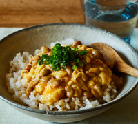 納豆スクランブルエッグ丼