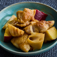 鶏肉とさつまいも、れんこんのさっぱり煮