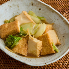 厚揚げと白菜のしょうが煮