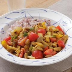 高知彩り野菜のドライカレー