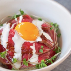 満足度◎ローストビーフ丼