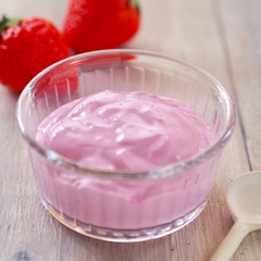 赤のビーツヨーグルト