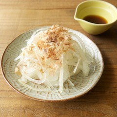 さっぱりぽん酢のオニオンサラダ