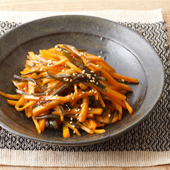 刻み昆布とにんじんのきんぴら
