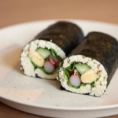 恵方巻きに 豆腐サラダ巻きずし