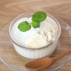 ヨーグルトがけバニラアイス