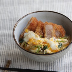 市販品を使った お手軽かつ丼