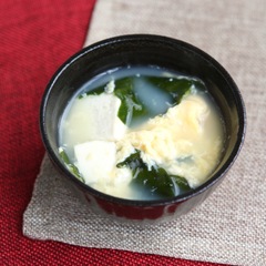 卵と豆腐の中華スープ