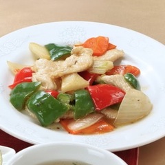 鶏と彩り野菜の黒酢炒め