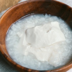 豆腐入りおかゆ