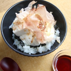 簡単豆腐丼