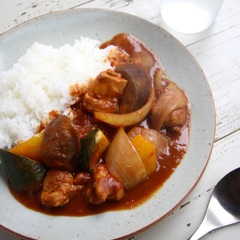 なすとズッキーニの夏野菜カレー