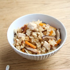 鶏肉と干ししいたけの炊き込みご飯