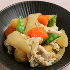 豚肉で作る 肉じゃが