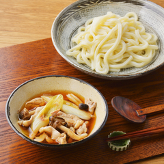 武蔵野うどん風　肉汁つけうどん