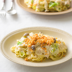 鮭フレークの豆乳クリームパスタ