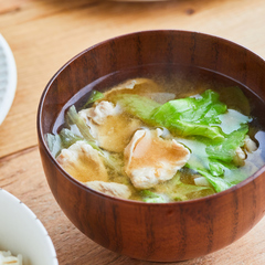 豚肉とレタスのみそ汁