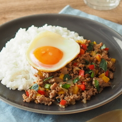 脂質を抑えたガパオライス