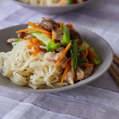 野菜ナムルうどん