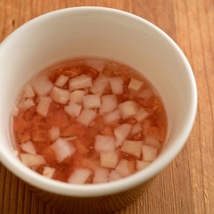 【離乳食・後期】麩とトマトのスープ