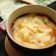餃子の皮で簡単 とろ〜りラザニア