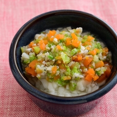 【離乳食・中期】しらすとにんじん白菜うどん