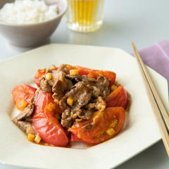 牛肉とトマトの塩酢炒め