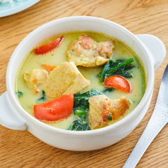 アーモンドミルクで作るグリーンカレー