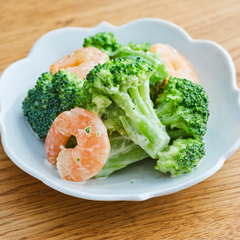冷凍食材で ブロッコリーとえびのサラダ