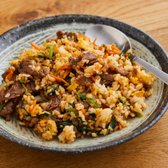 牛肉とほうれん草のビビンバ風チャーハン