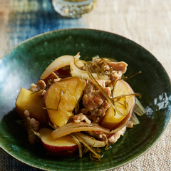 さつま芋と切り昆布、豚肉の炒め煮