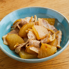 しょうが香る 豚バラと大根の炒め煮