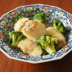 たらとブロッコリーのレモン塩炒め