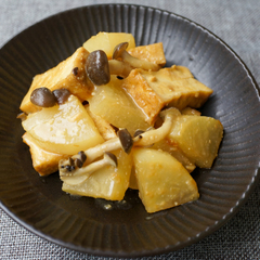厚揚げと大根のみそ煮