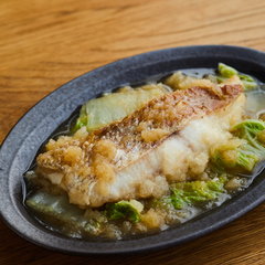 やさしい味わい たいと白菜のおろし煮