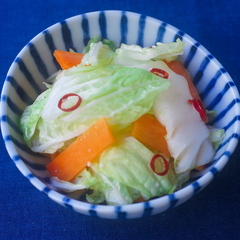 白菜とにんじんのあっさり塩麹浅漬け
