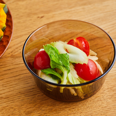 セロリとトマトのレモンマリネ