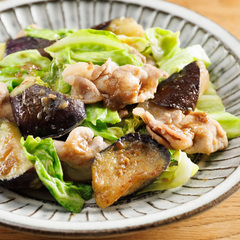 野菜たっぷり 豚肉となすキャベツのみそ炒め