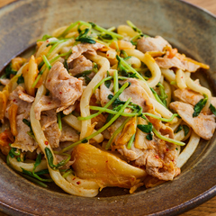 電子レンジで 豚キムチうどん