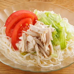 そうめんで冷やし中華風