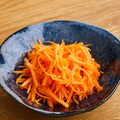 材料３つ にんじんの塩ナムル