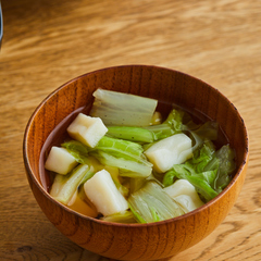 はんぺんと白菜の汁物