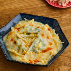 大豆水餃子の酸辣湯風スープ