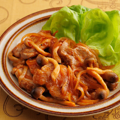 ヒレ肉で厚切りポークチャップ