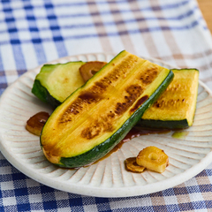 ズッキーニのステーキ