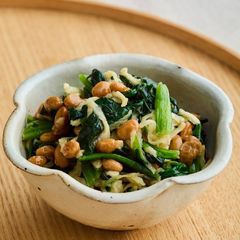 ほうれん草のそぼろ納豆