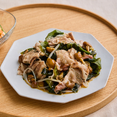 豚肉とわかめの中華蒸し