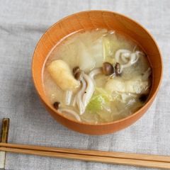 農家のレシピ 白菜としめじのごま味噌汁